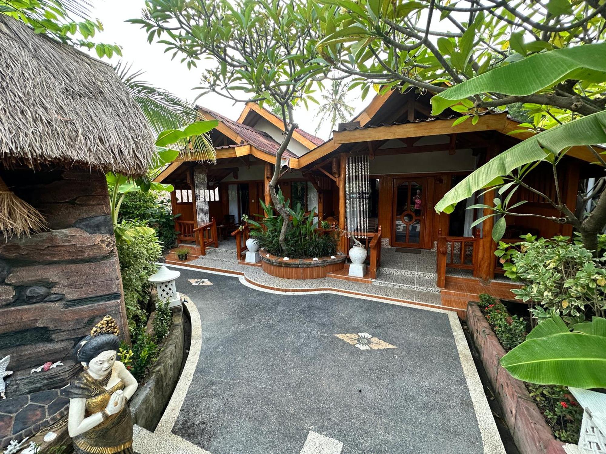 Sunny Rose Bungalows Gili Air - Adults Only Exterior foto